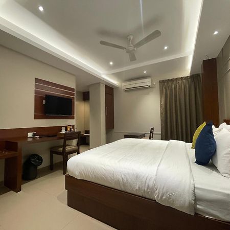 Hotel Five Elements Višákhapatnam Exteriér fotografie
