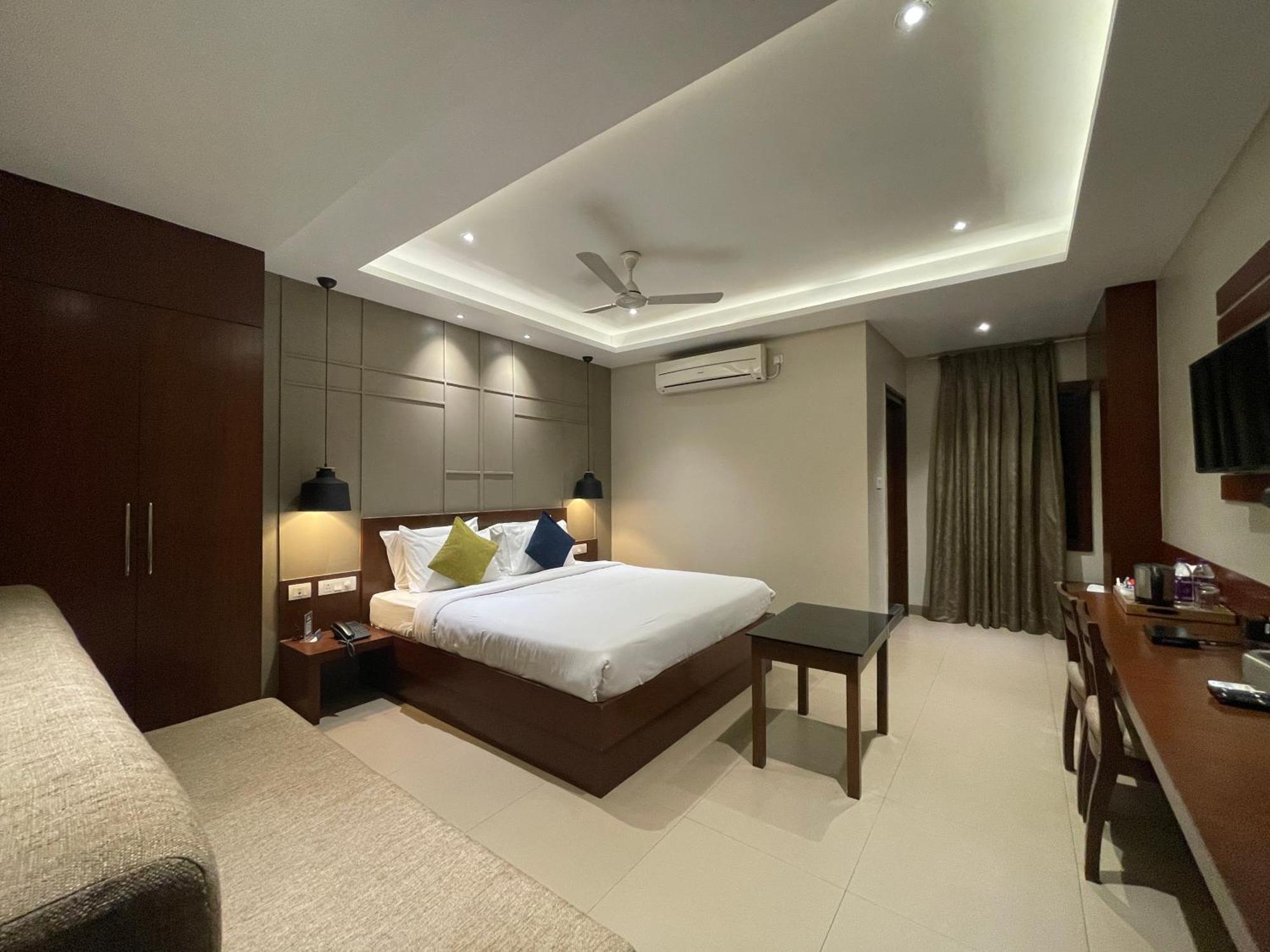 Hotel Five Elements Višákhapatnam Exteriér fotografie